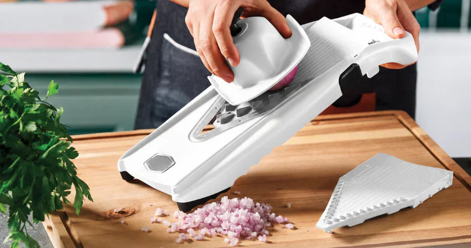 Mandoline en V : Guide Complet 2025